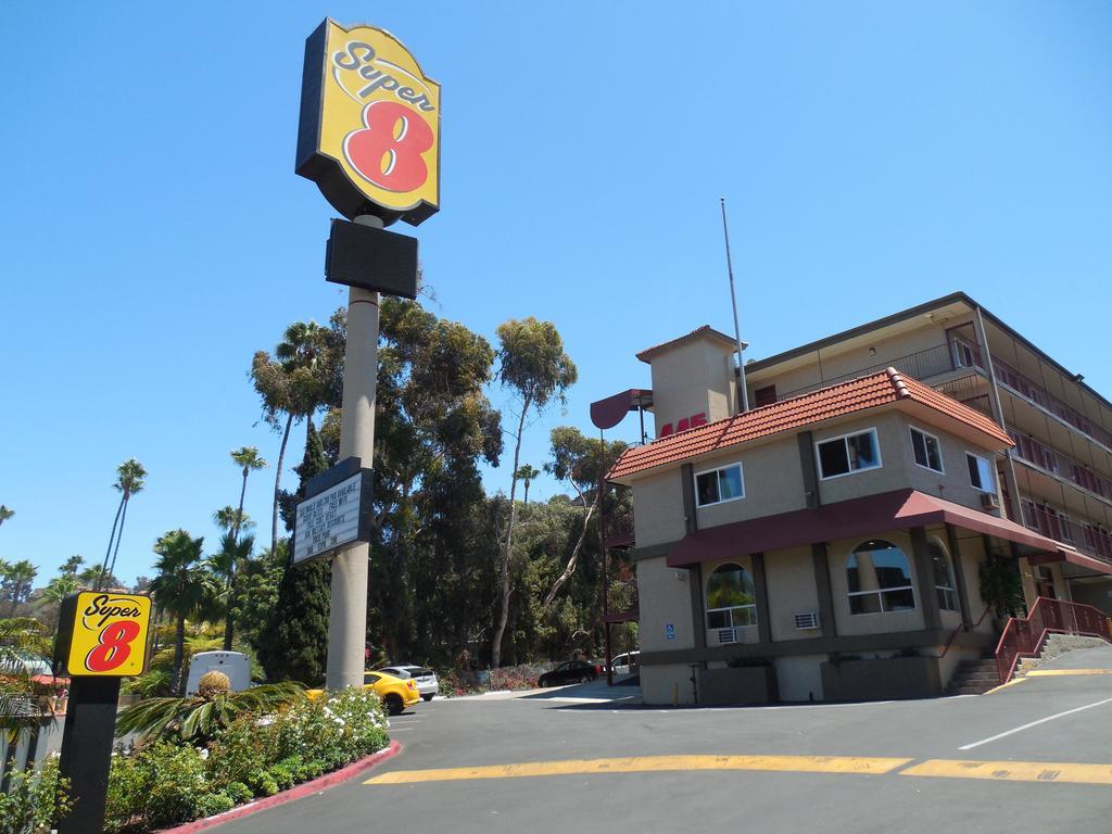Super 8 By Wyndham San Diego Hotel Circle Екстер'єр фото